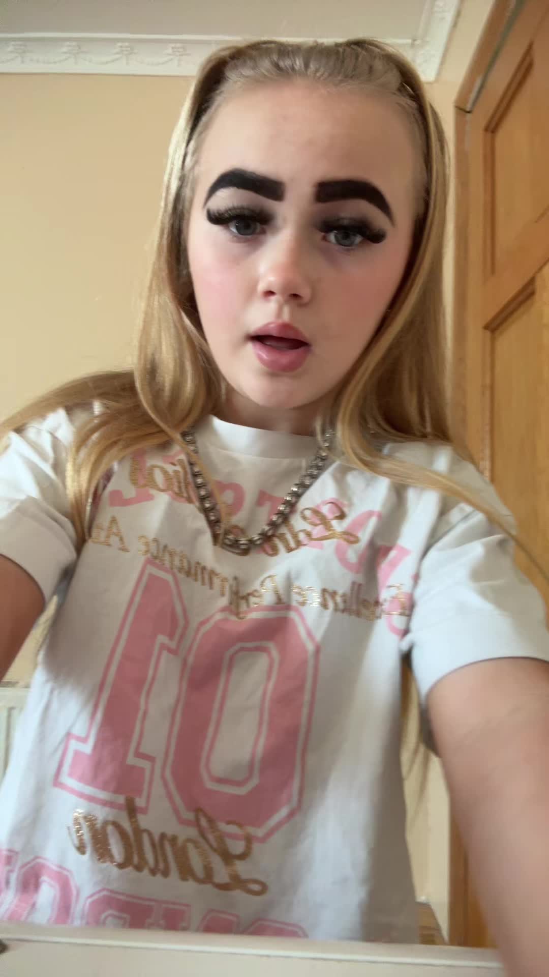 @Ann is the best❤️🥰⚜️