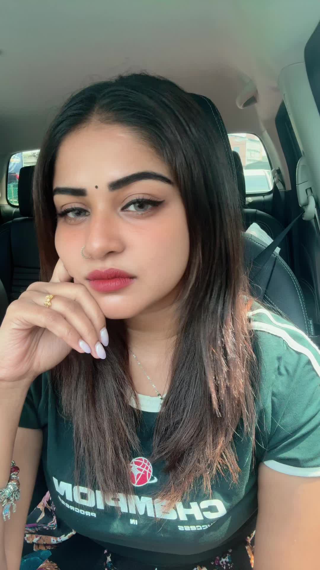 @shadhanadevi_17