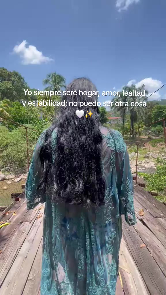 @Melissa Castro⚡️💜