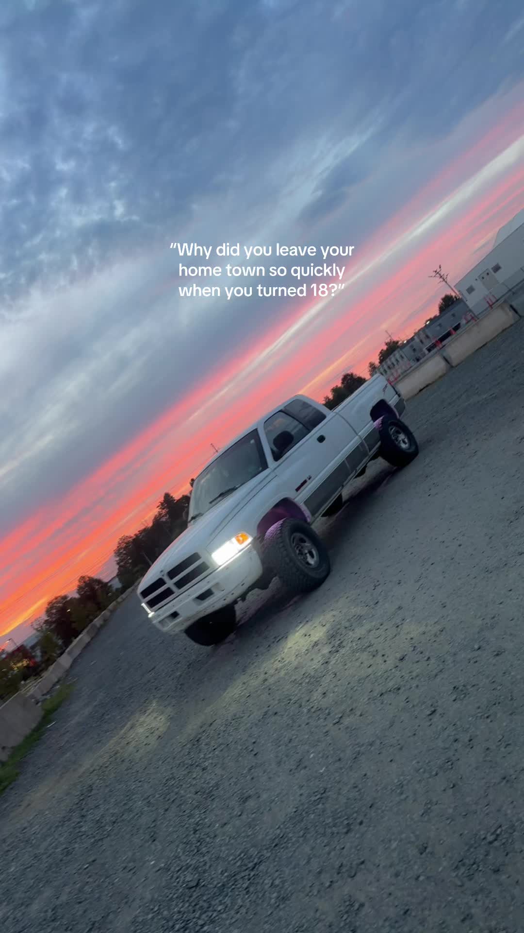 @🤑THAT WHITE 5.2 🤑
