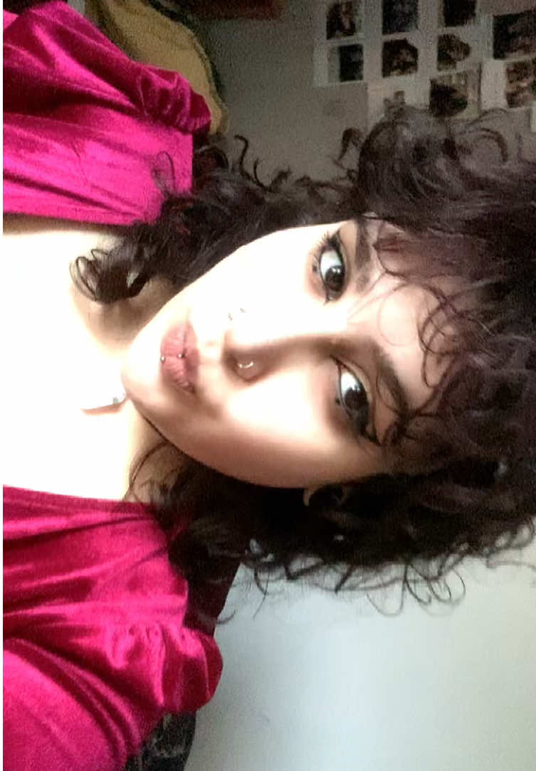 @Isabella