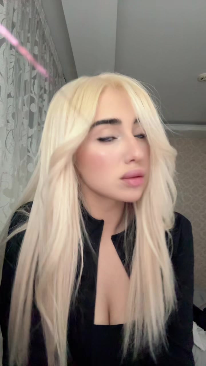 @parimahtahami