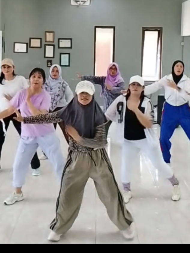 @Nisa Zumba