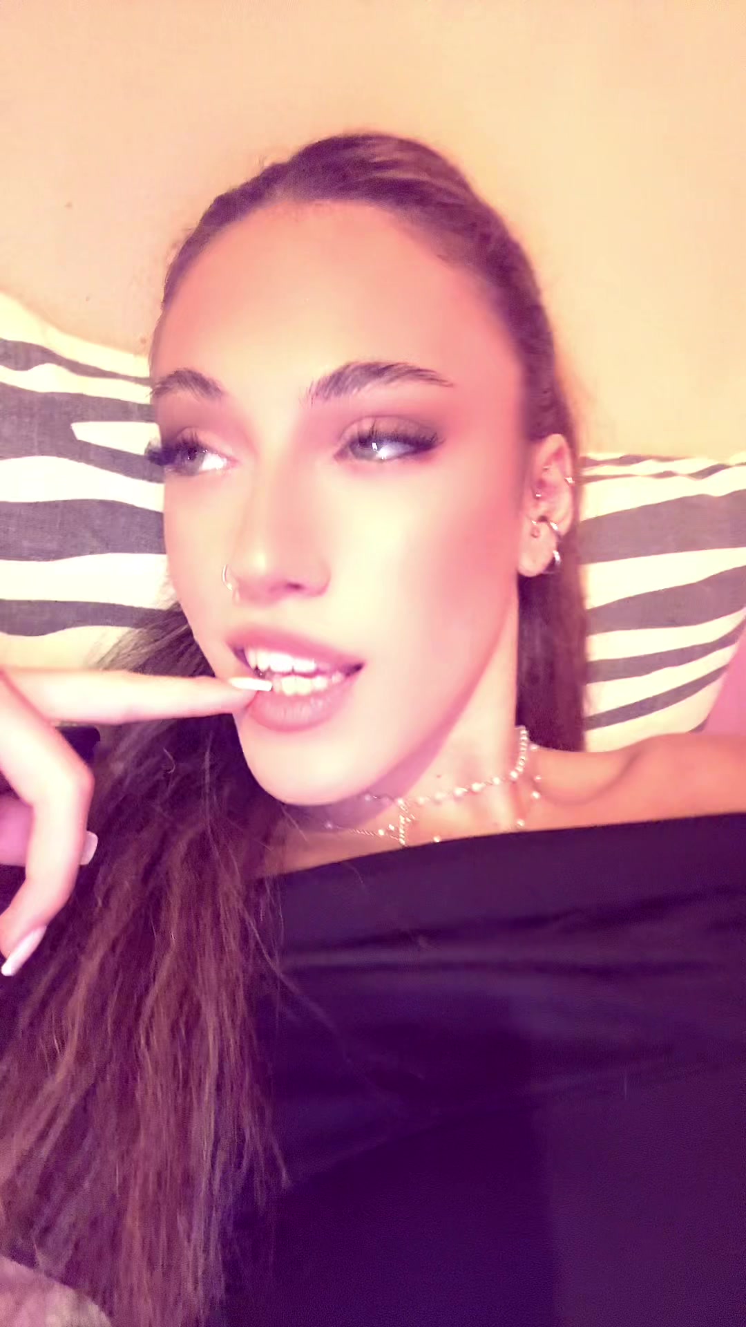 @ℰ𝒾𝓇𝒾𝓃𝒶𝓀𝒾