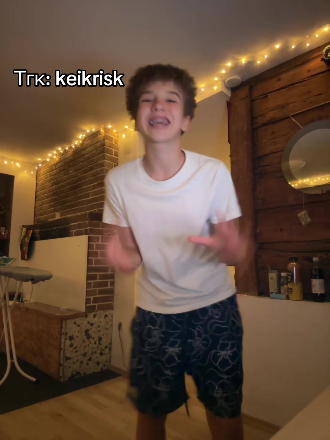 @🔑