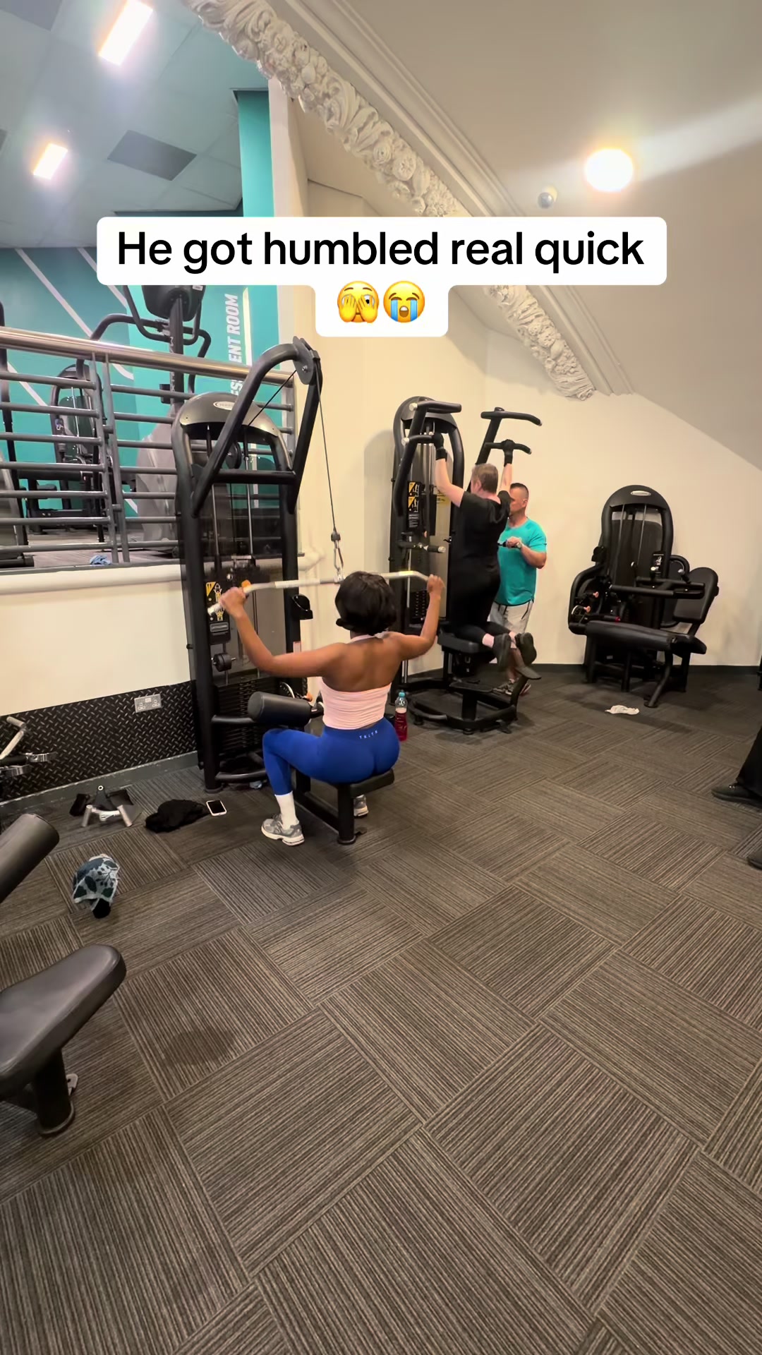 @HeyHels