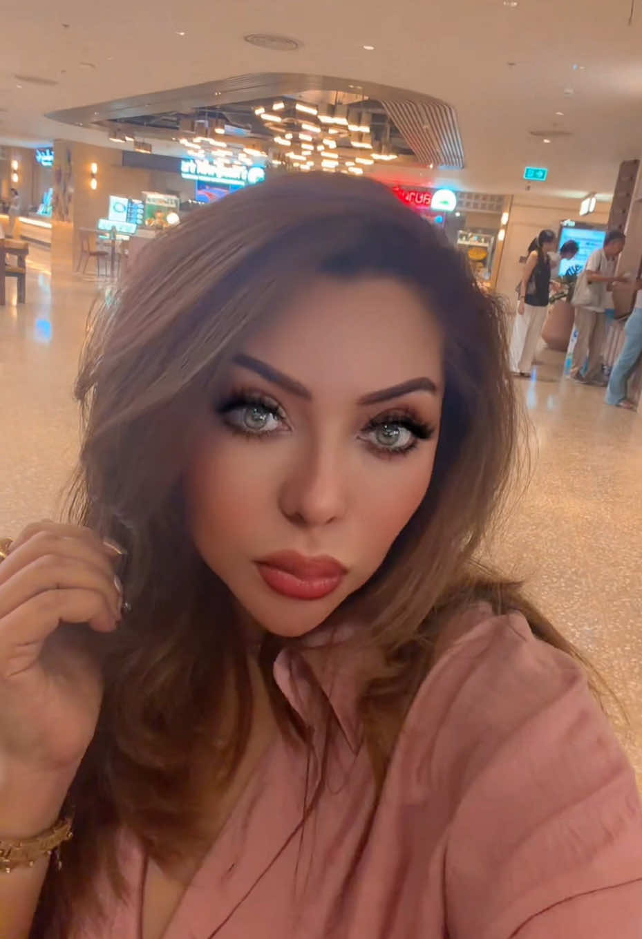 @Laila Khan