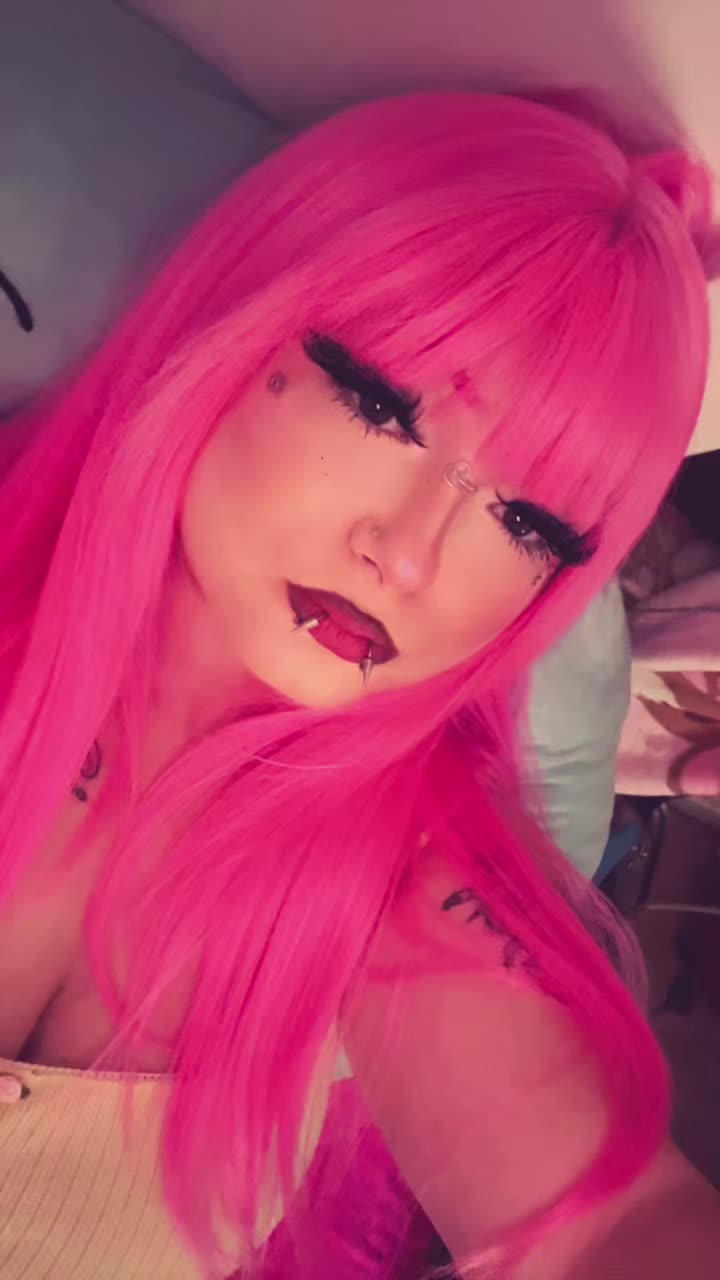 @Qu33fqueen