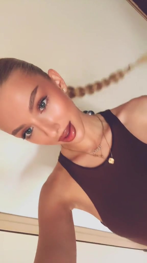 @Vesela