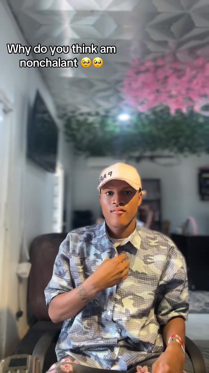 @✝️HAPPINESS✝️