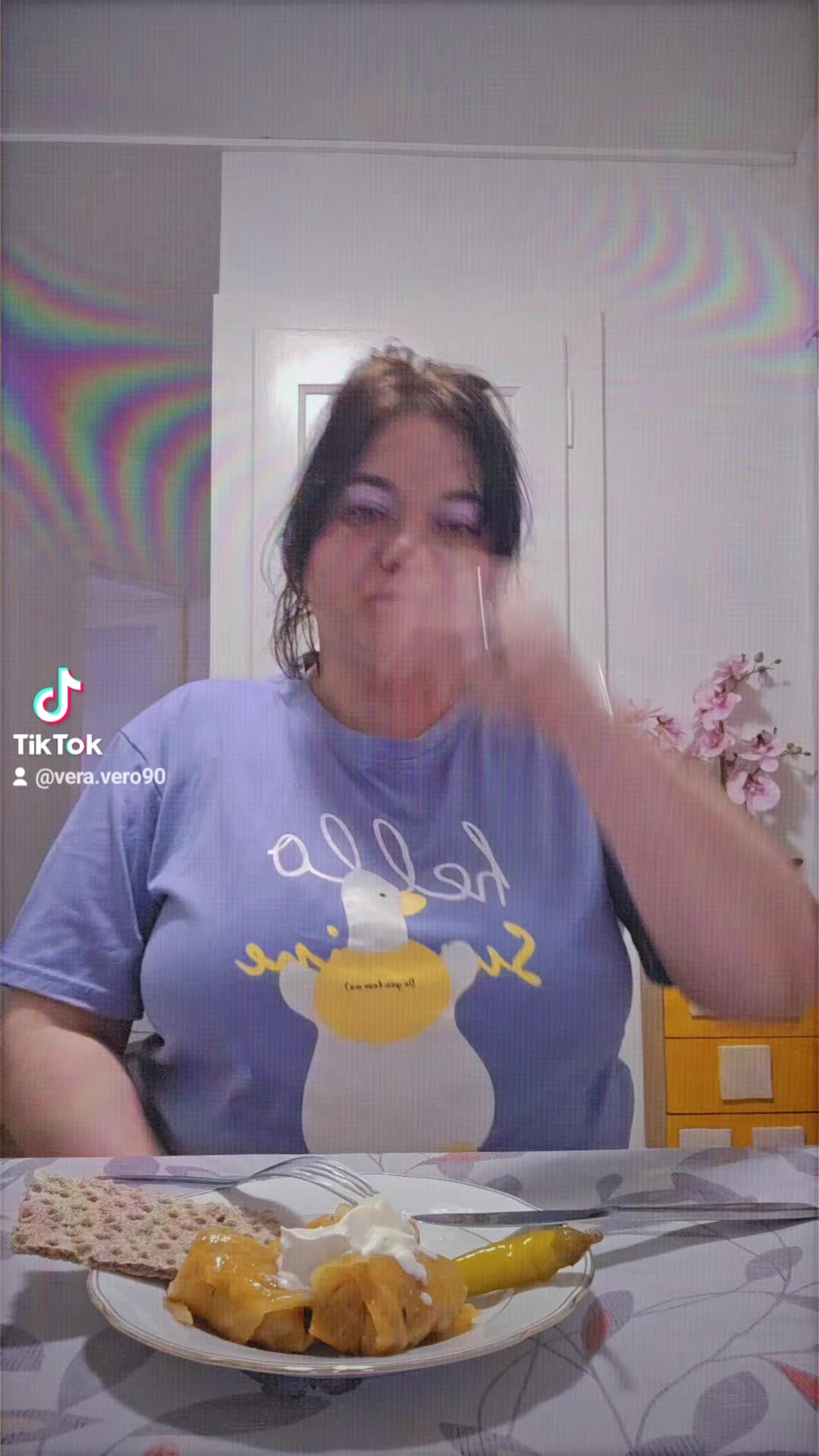 @Vera