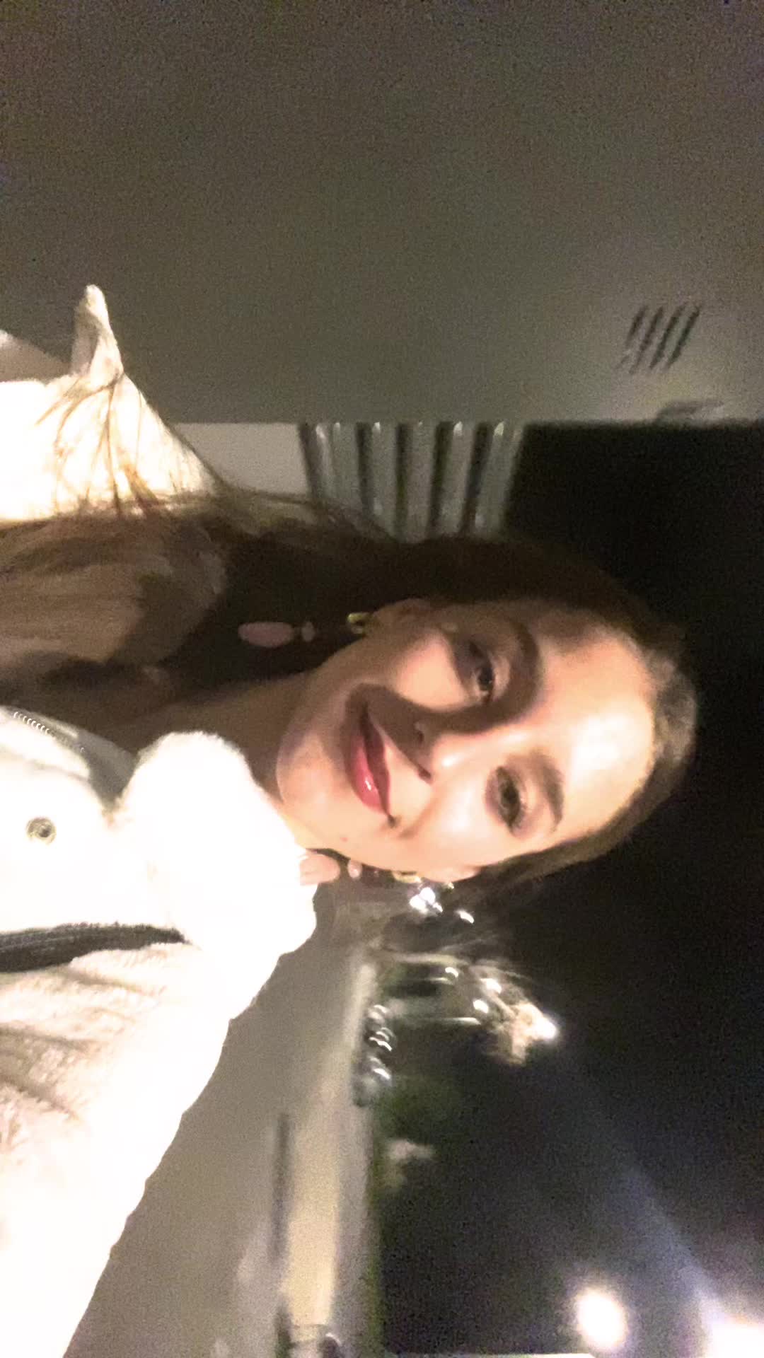 @lauraapinedaa