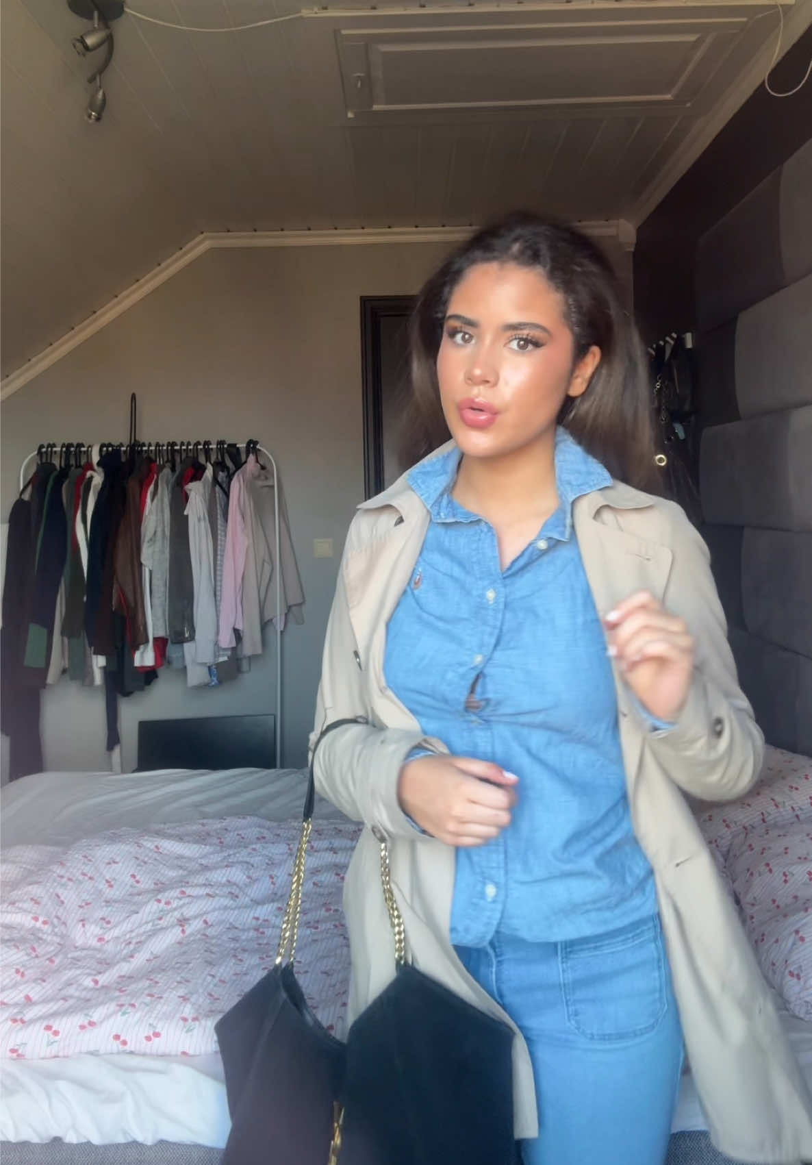 @SOPHIE VALENTINA