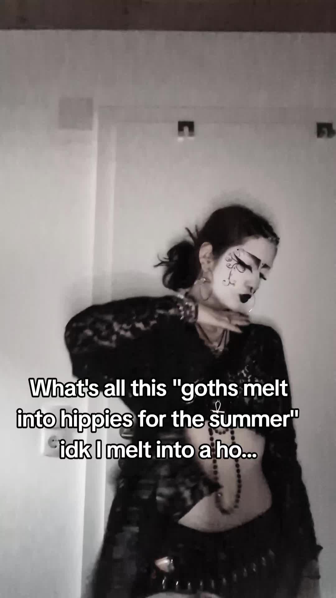 @Elli 🦇