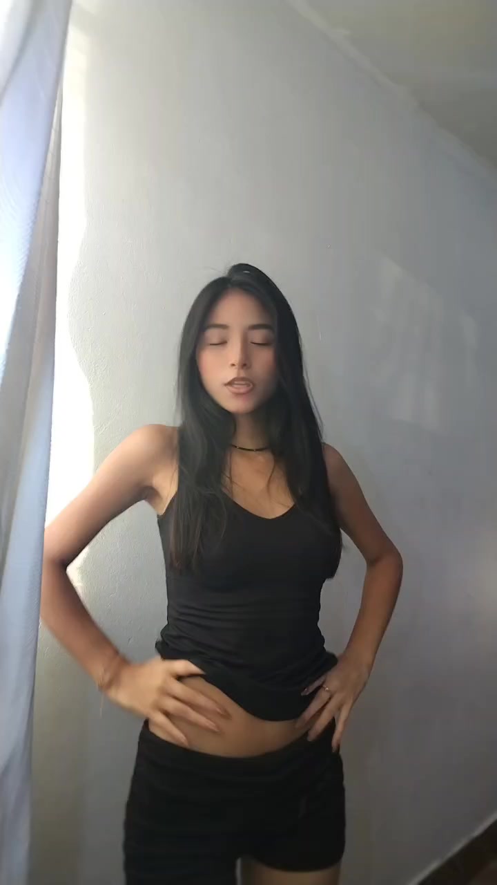 @Naomyjulca