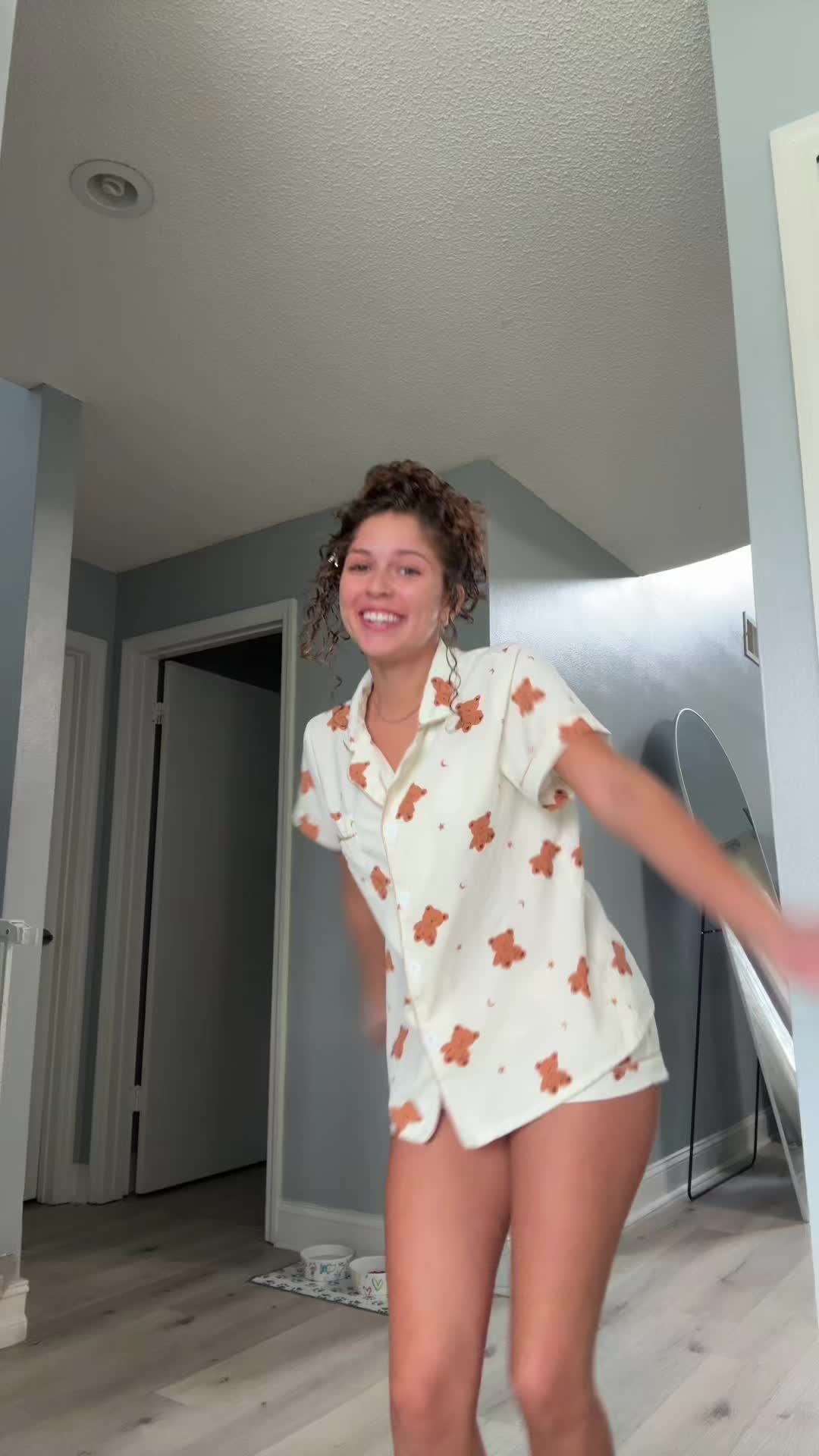 @d