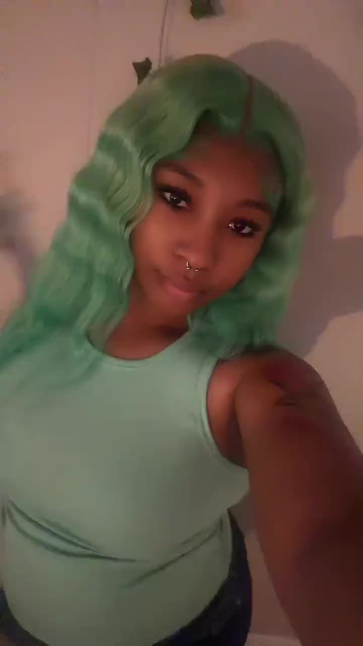 @Mia.sloane