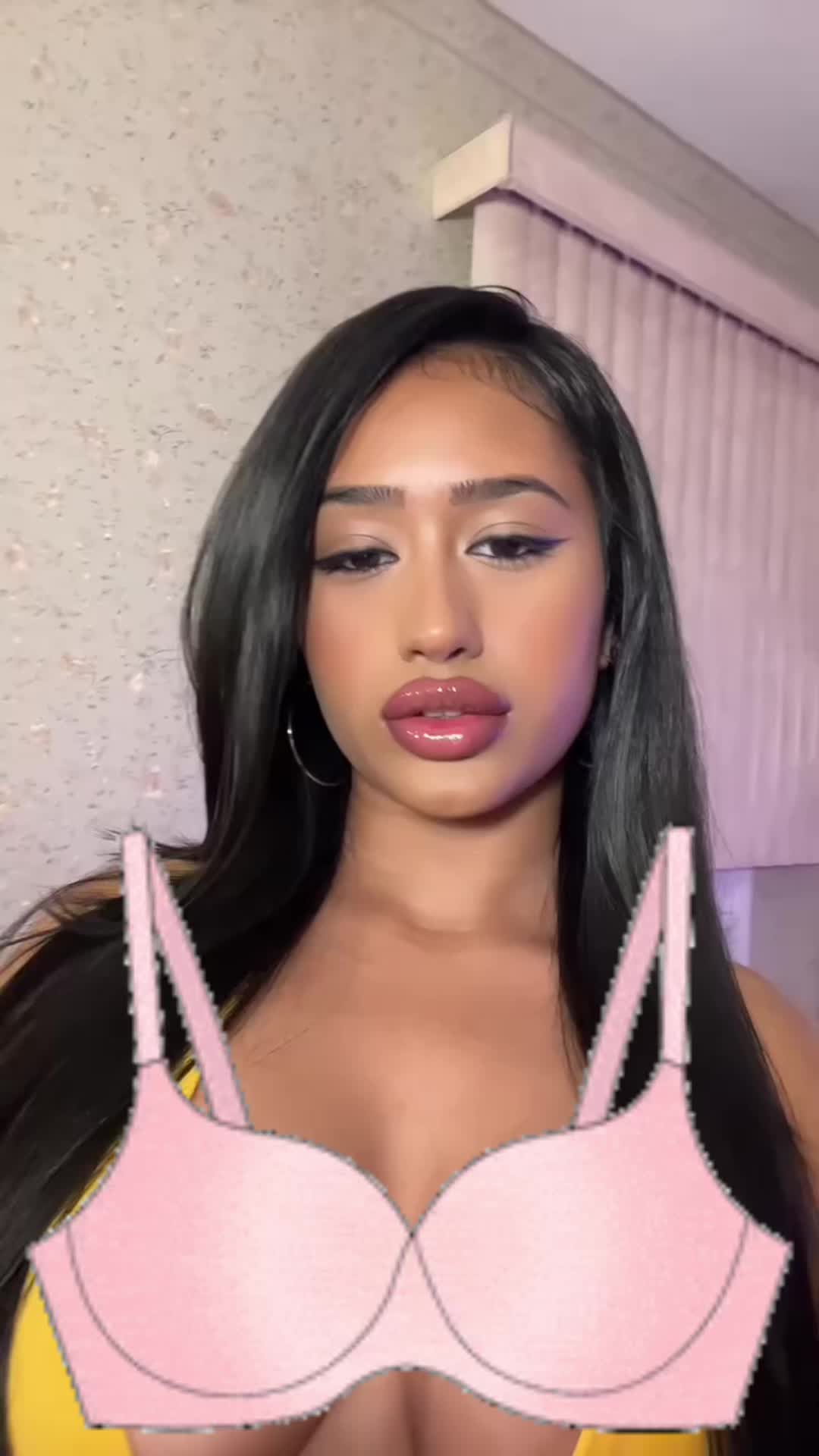@desiiibaitsleakss