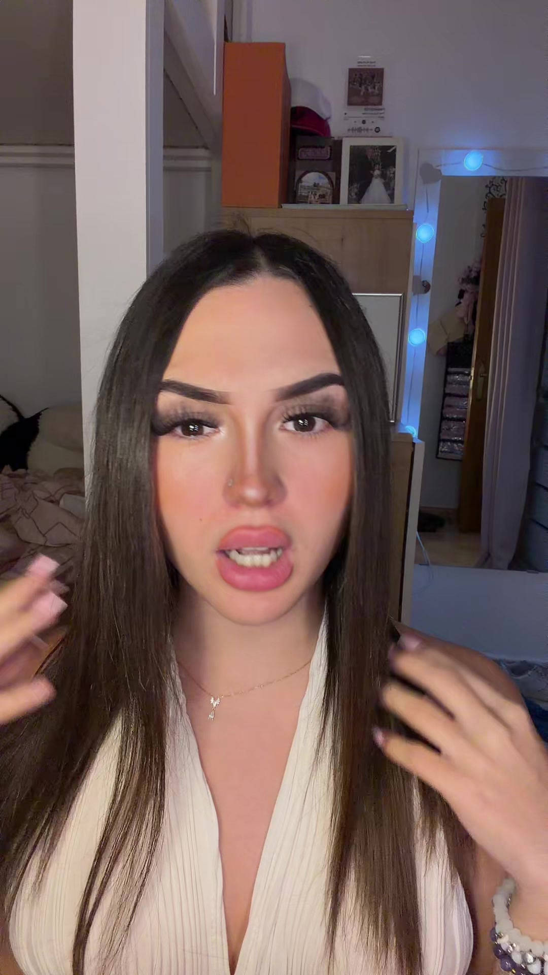 @caarlaaxx_