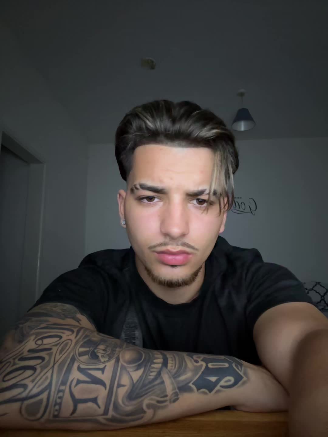 @EK.PR1V🇦🇱