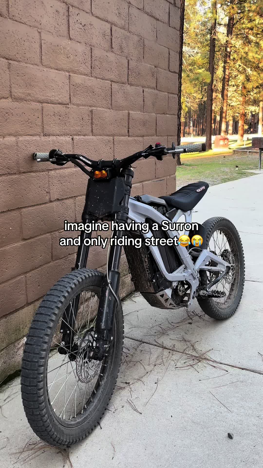 @𝘣𝘳𝘢𝘯𝘥𝘰𝘯&reg;