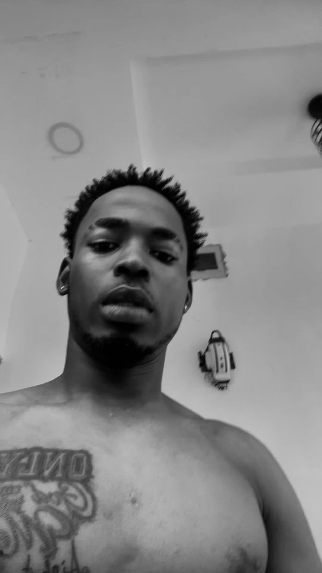 @DONBLAQ