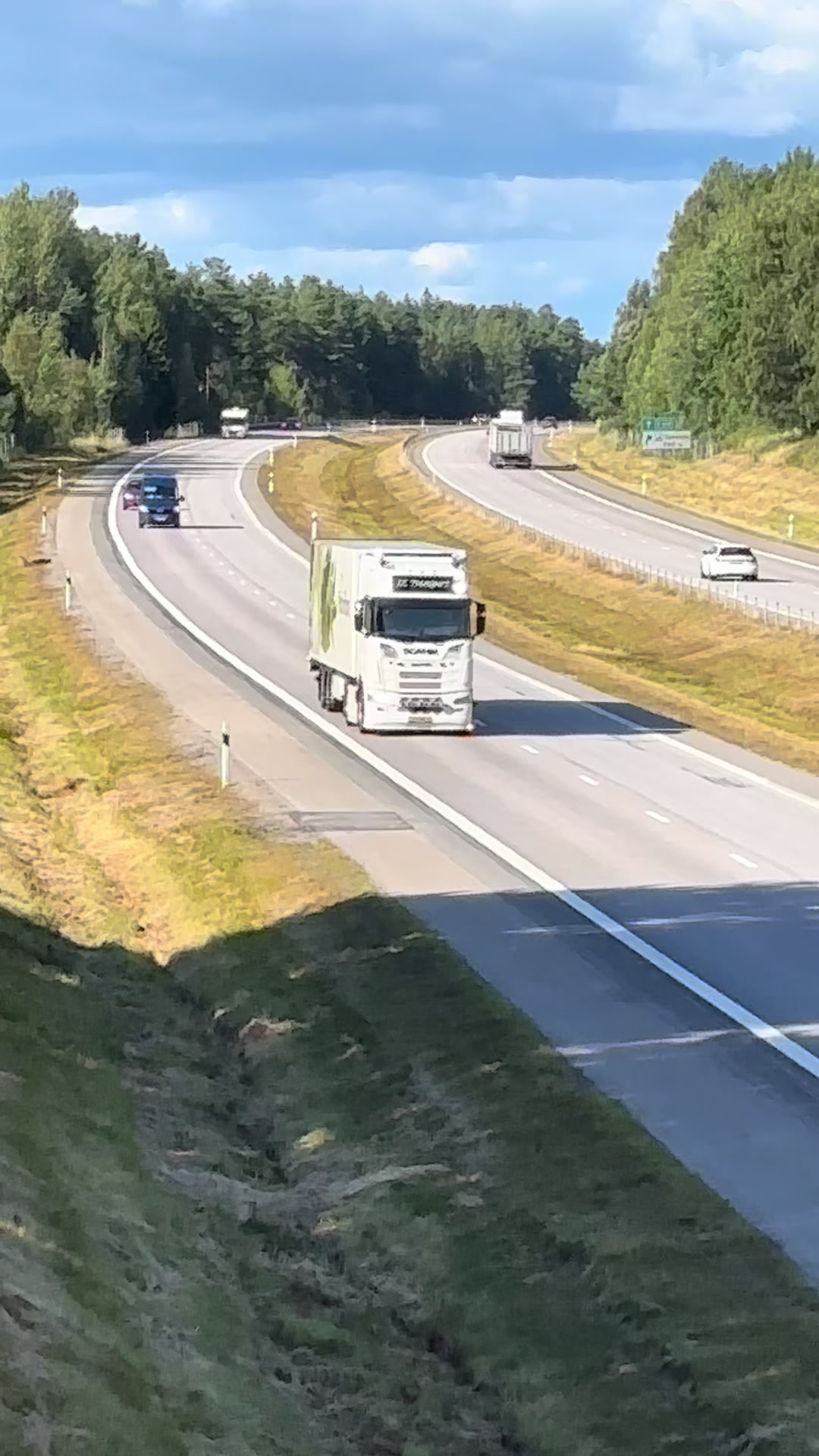 @🇸🇪truckspottersweden🇸🇪