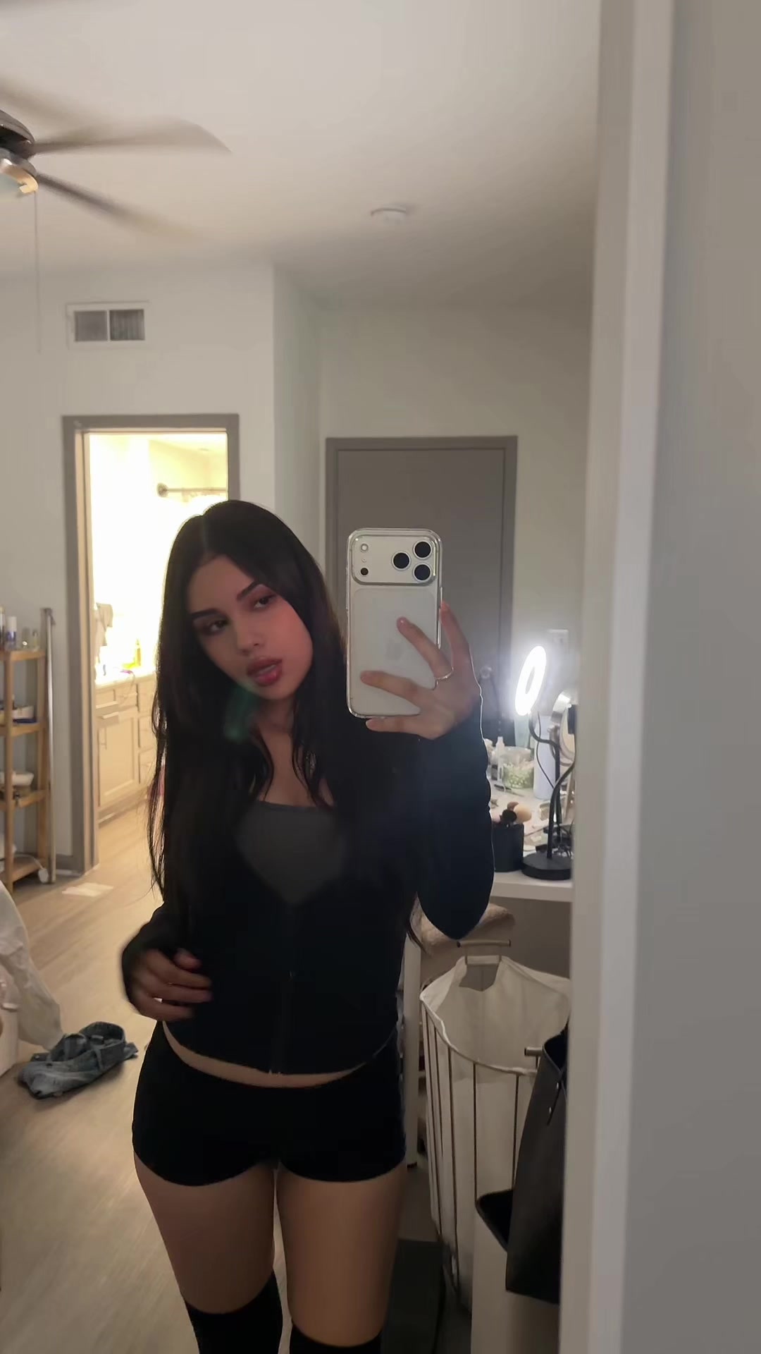 @arellamirielle