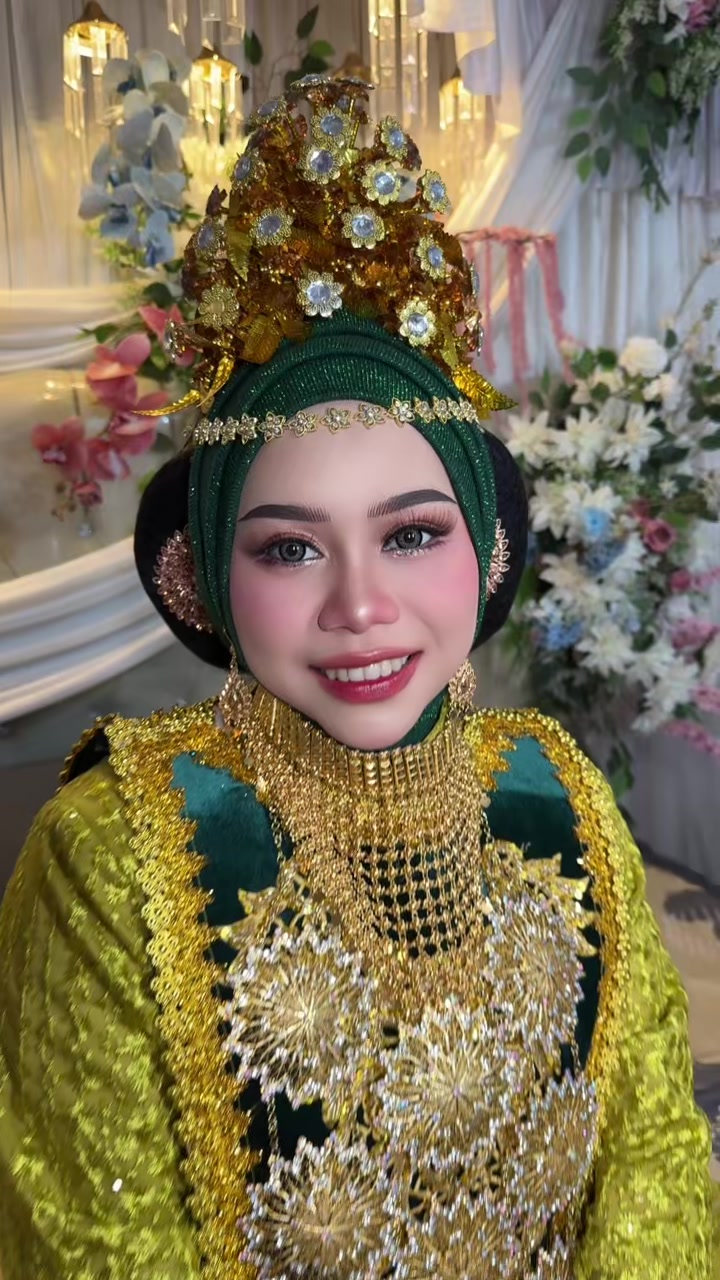 @Yulia_Makeup
