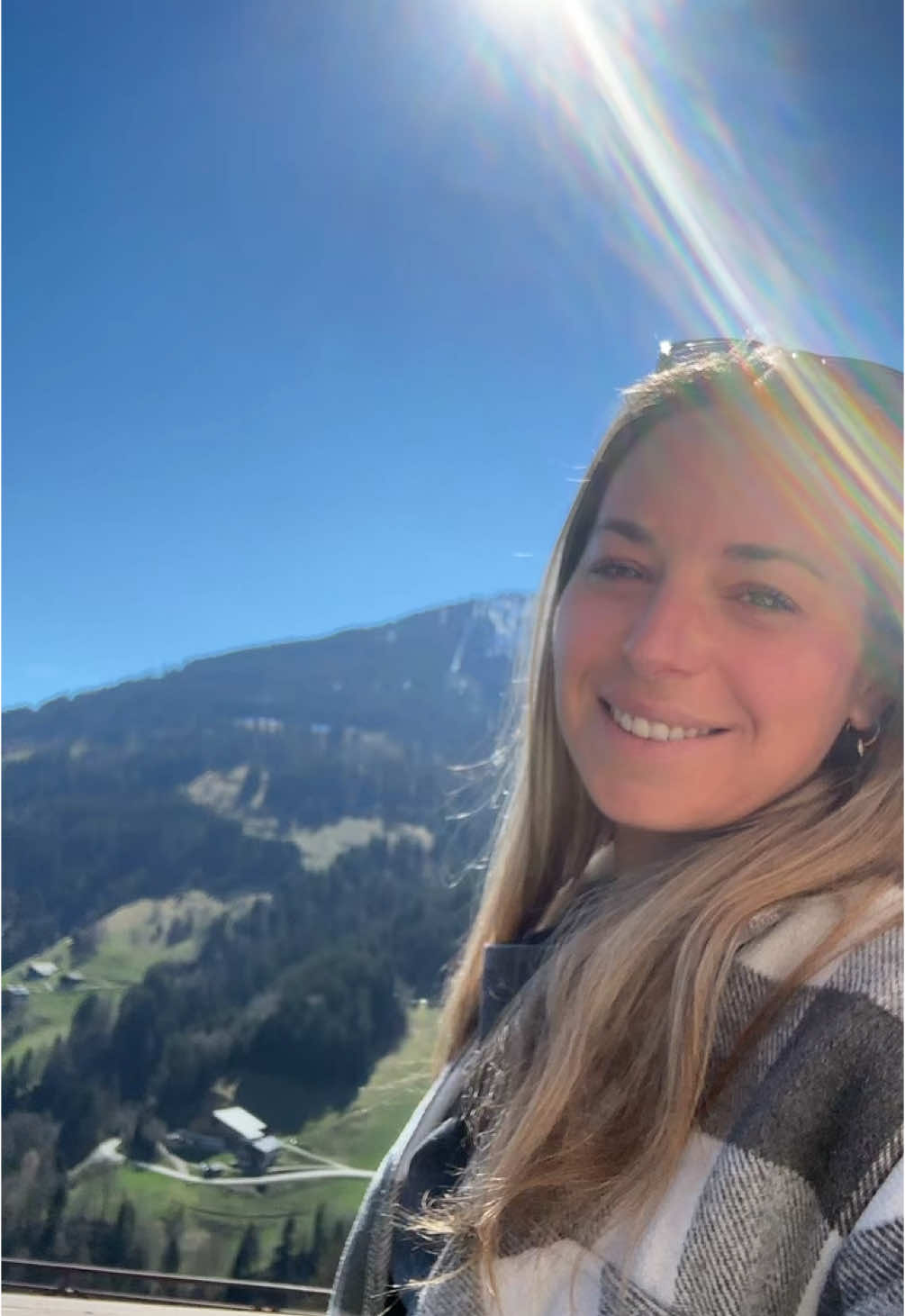 @Mélany Guyot
