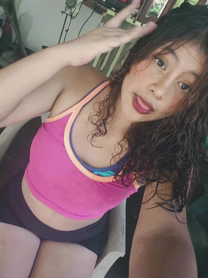 @DANIELA 🌸