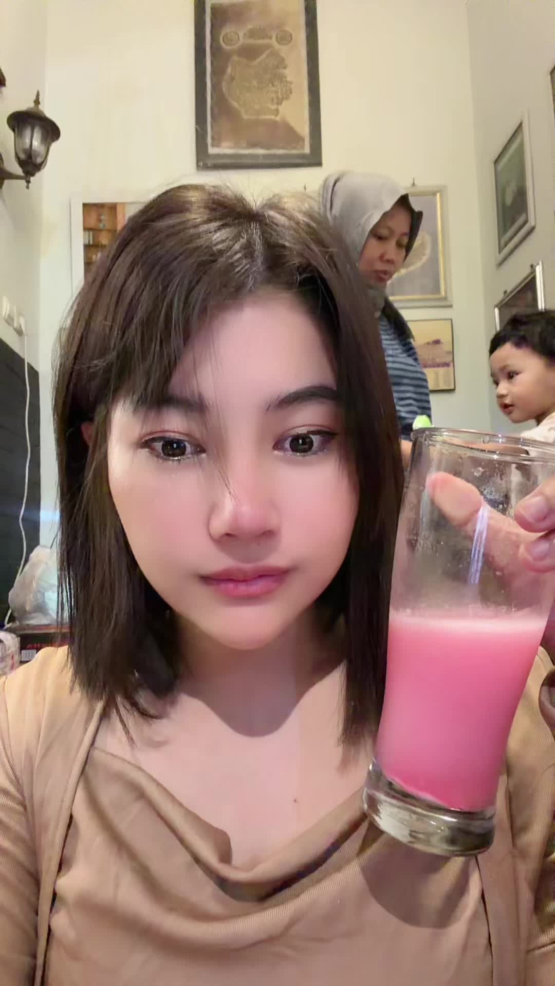 @Cahyaniryn