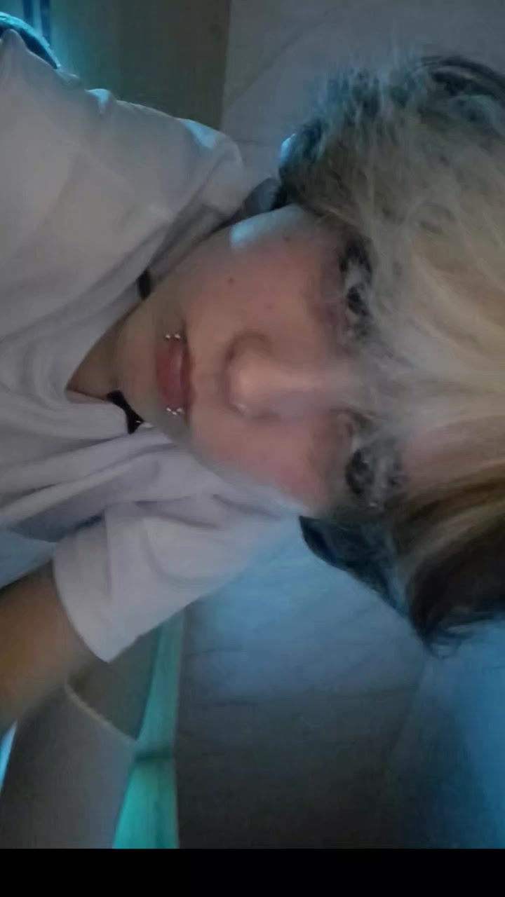 @mw_femboy