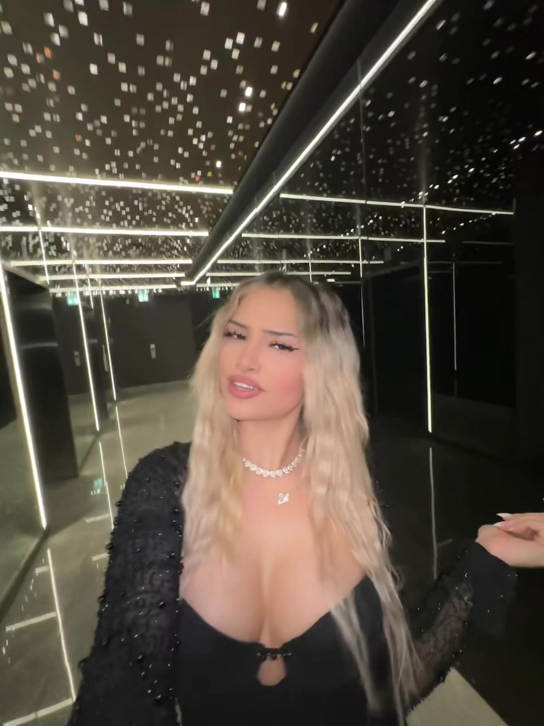 @Cristina zmm