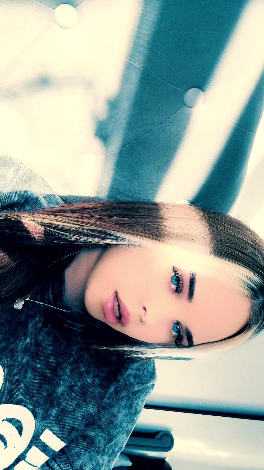 @🧸