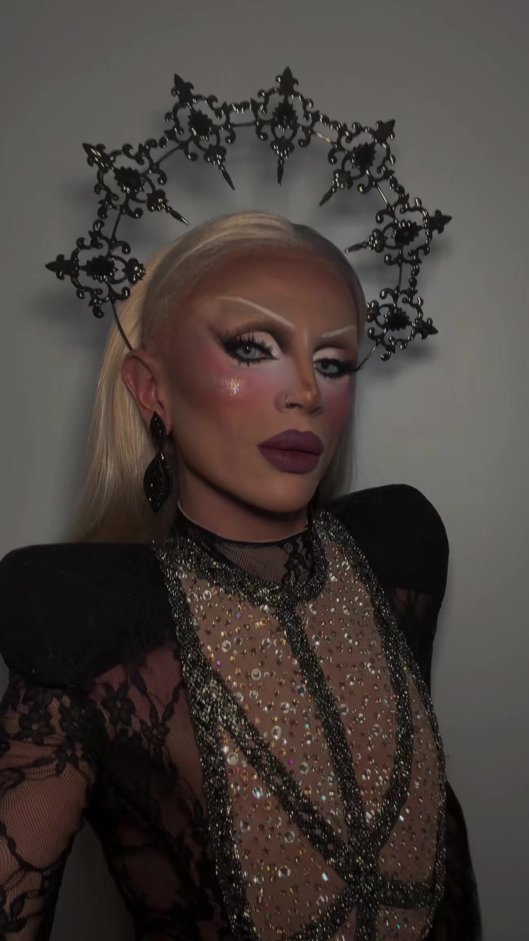 @MakeupAaron