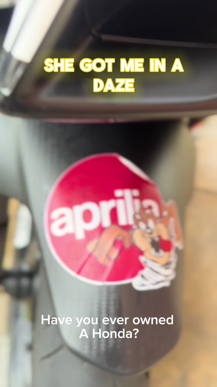 @ApriliaTaz