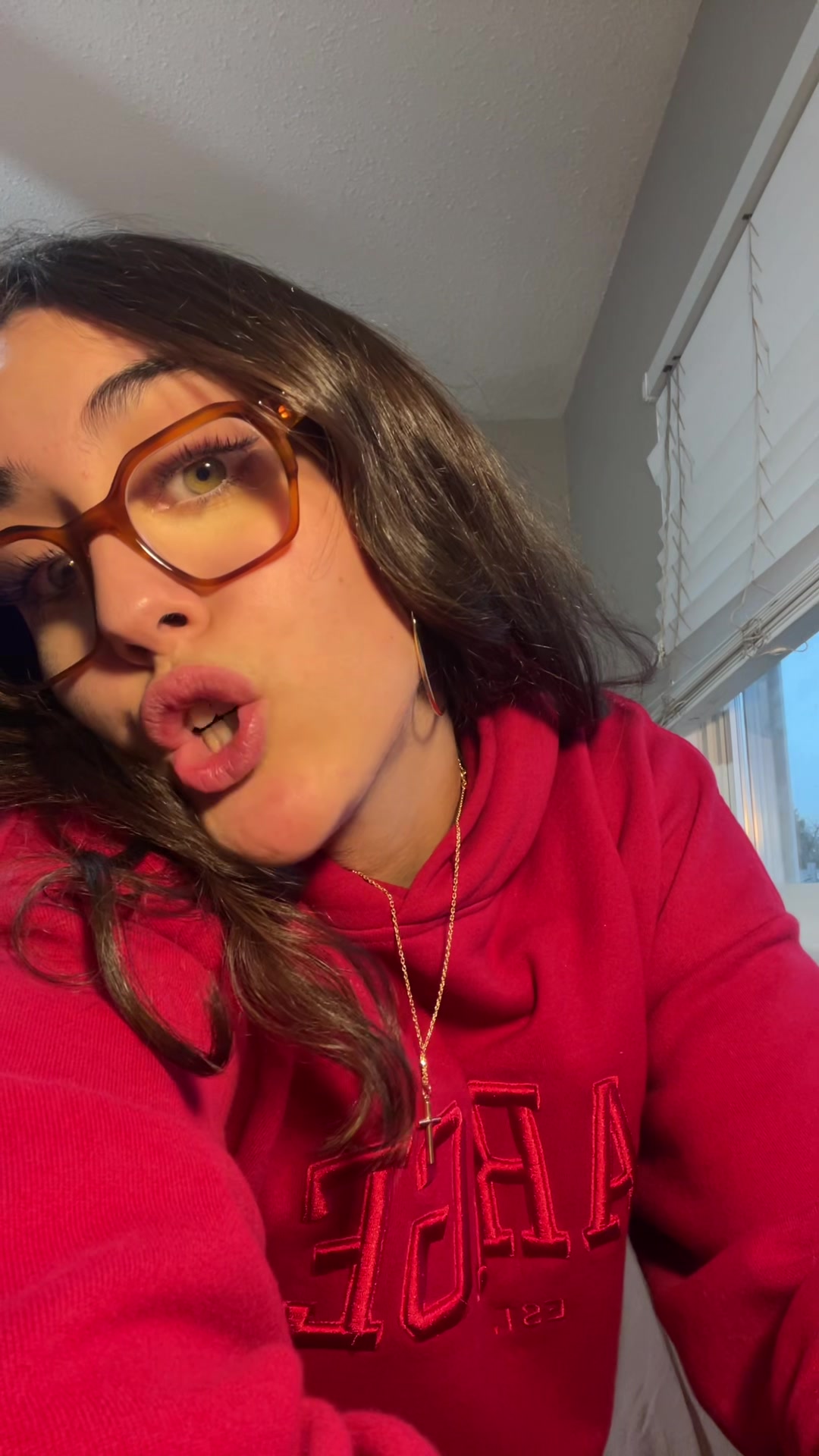 @juliaxcanada