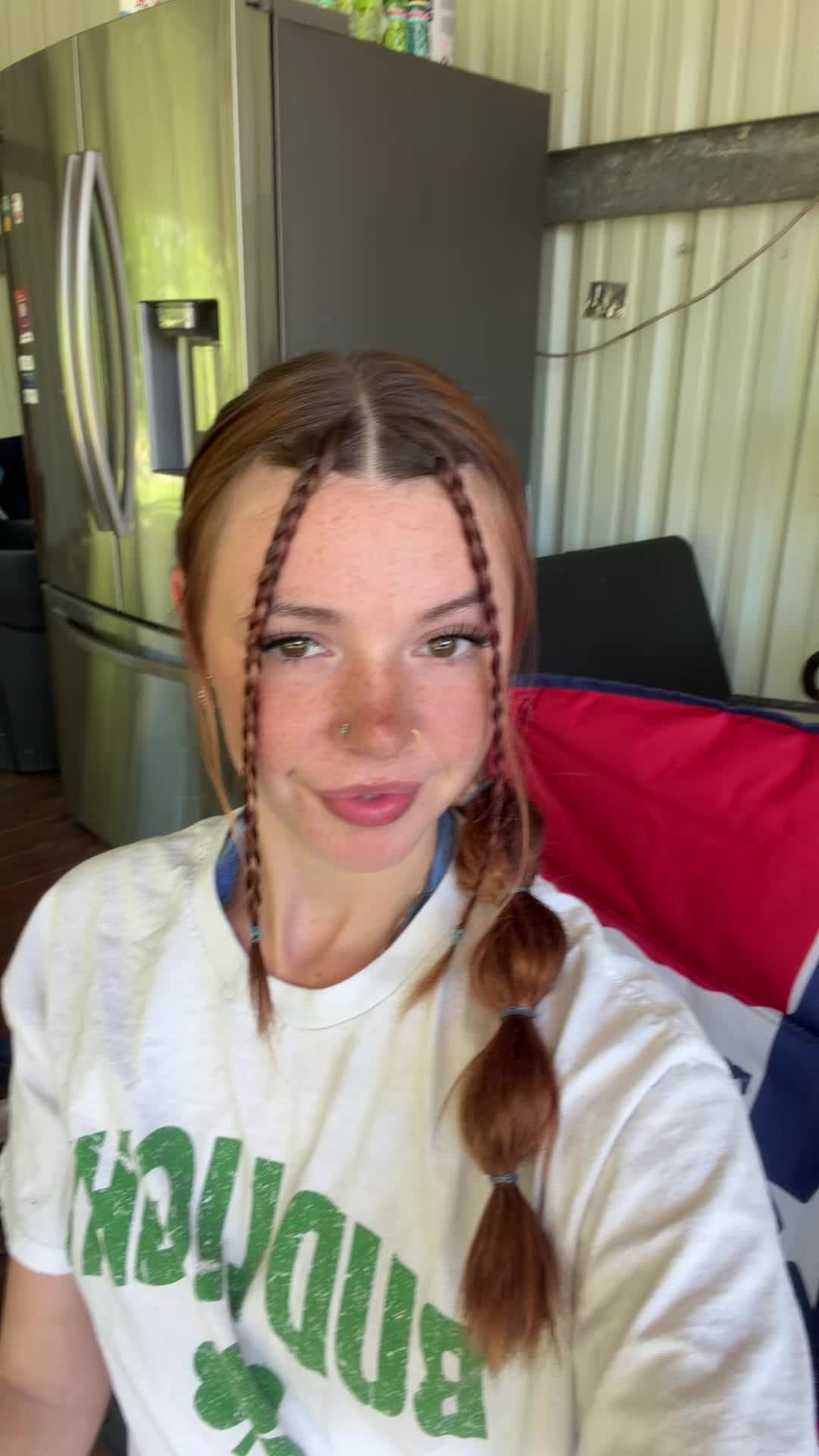 @Skyy_louann