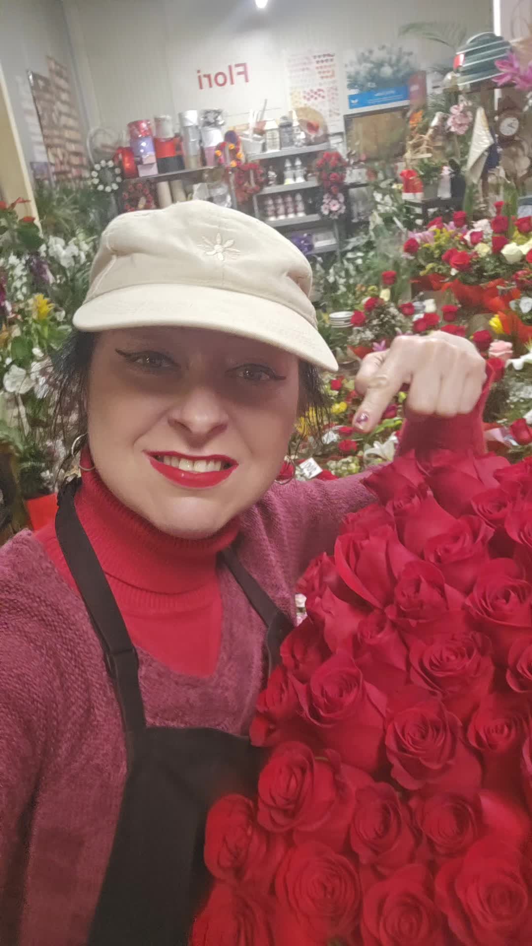 @Claudia Moldovan🌹🌴💐🪴🌷🪻🌻