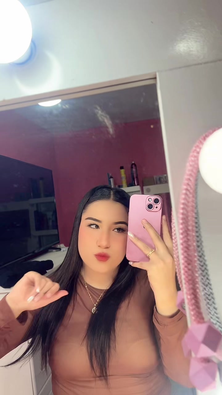 @𝒜𝓁𝑒 𝐻𝑒𝓇𝓃𝒶𝓃𝒹𝑒𝓏.