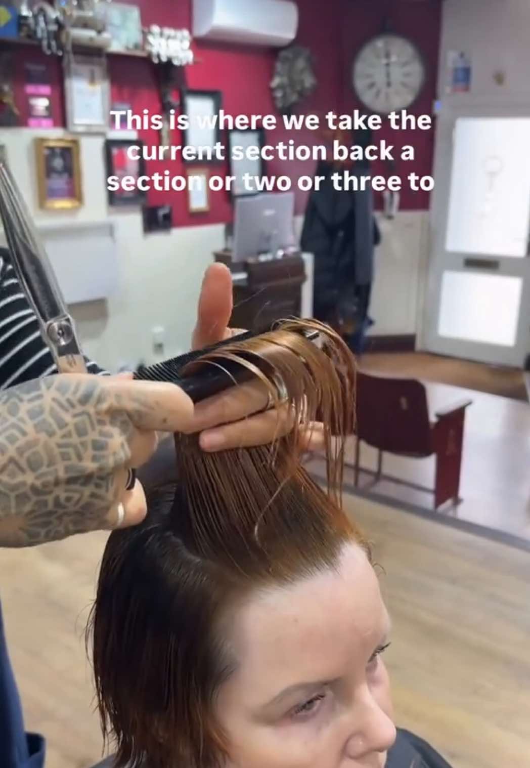 @Short Hair Cutting Specialist