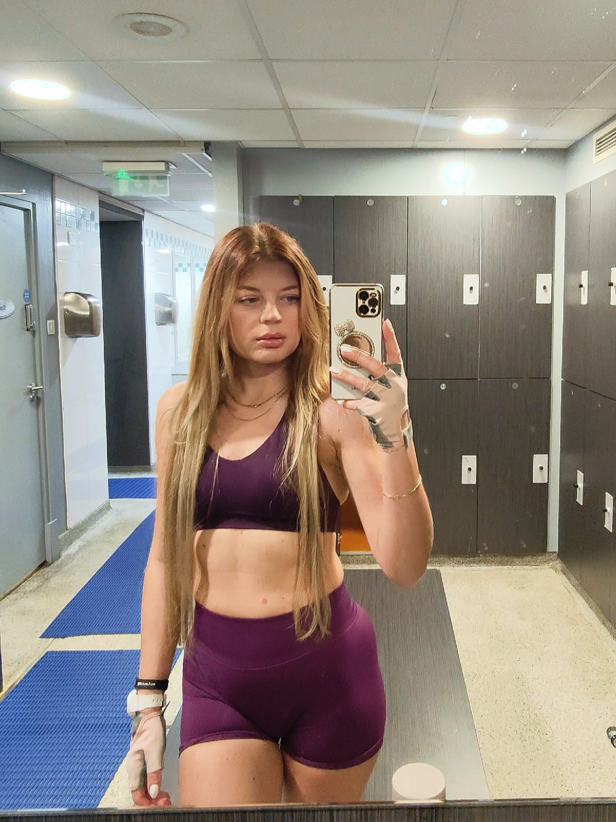 @Kat