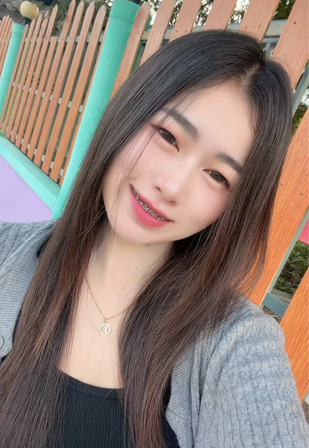 @พลอยใส 🦋
