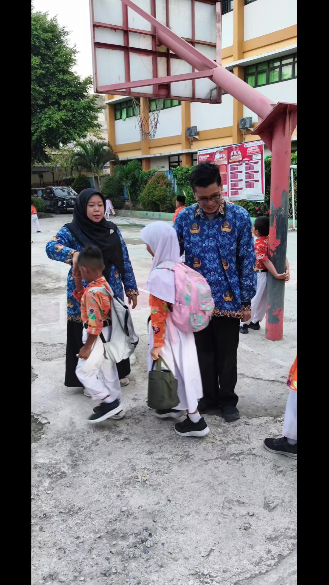 @Ratih Komala Dewi