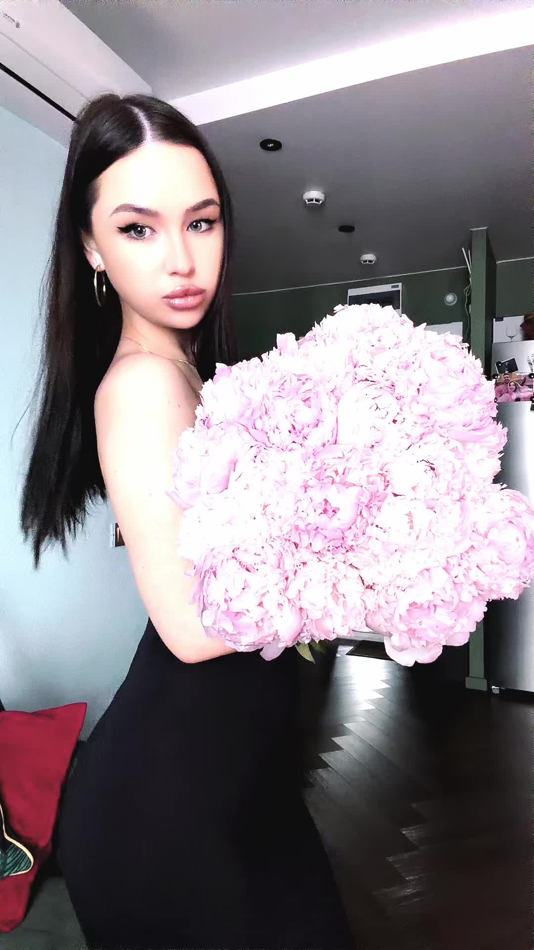 @Мама кошка 💋