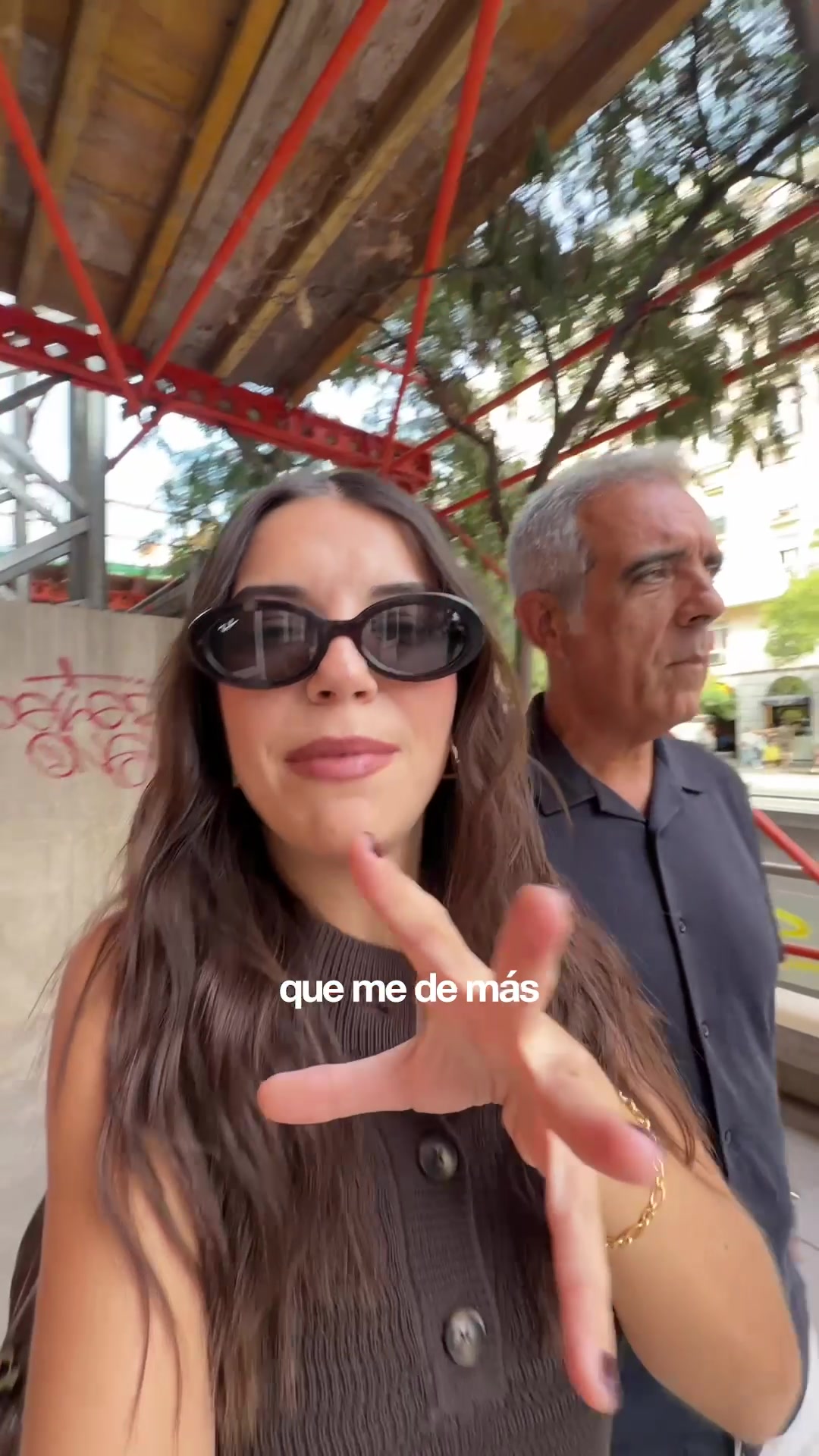 @Elena Gortari