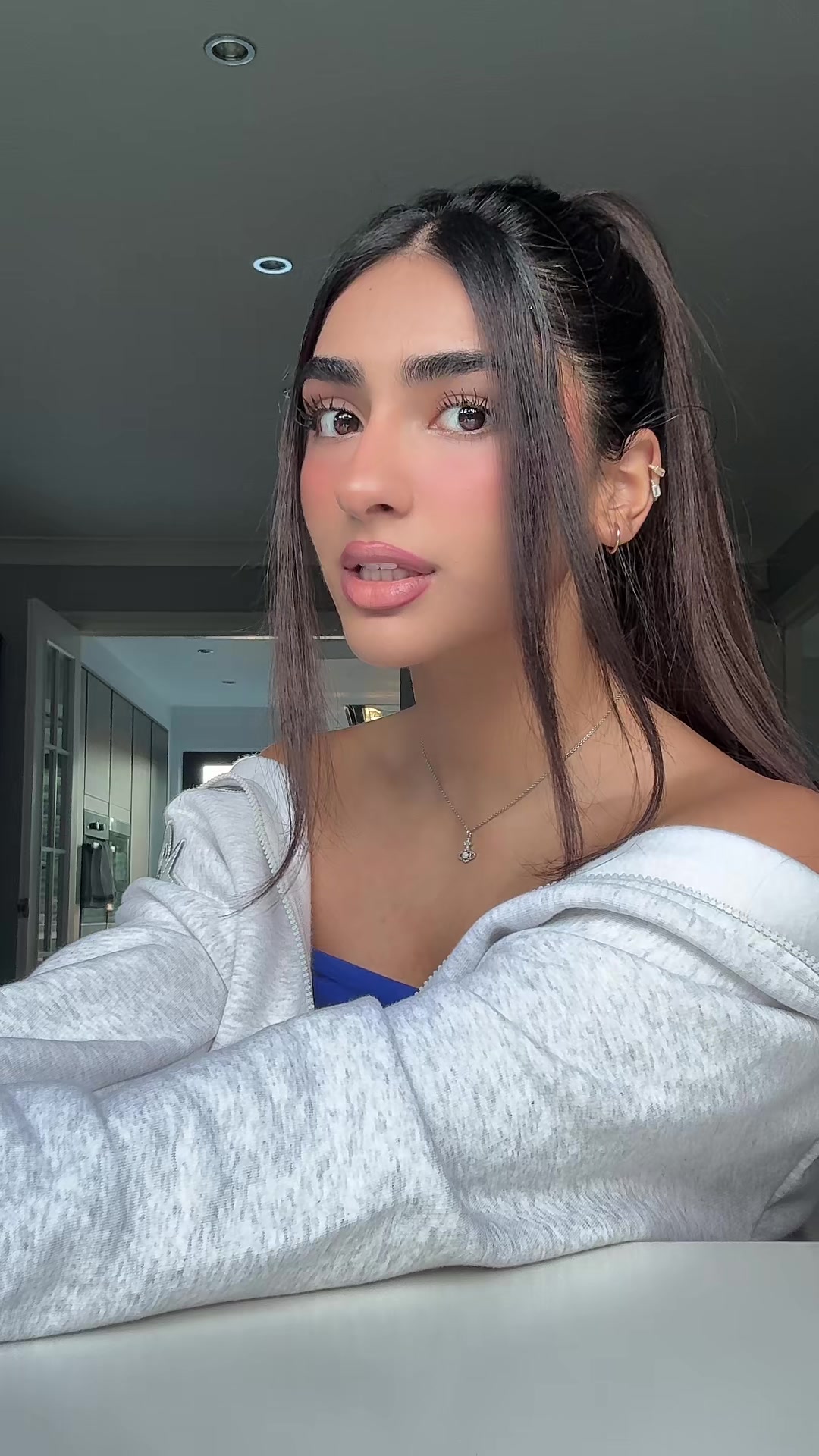 @yasmin