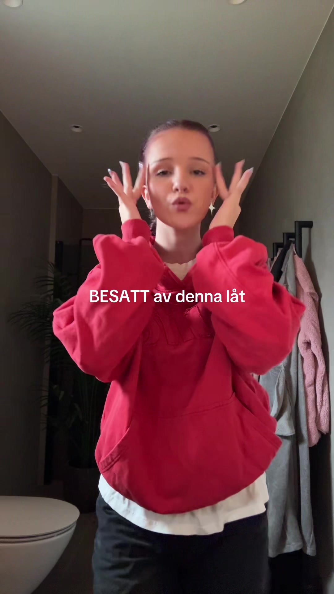 @Clara Oberdorfer