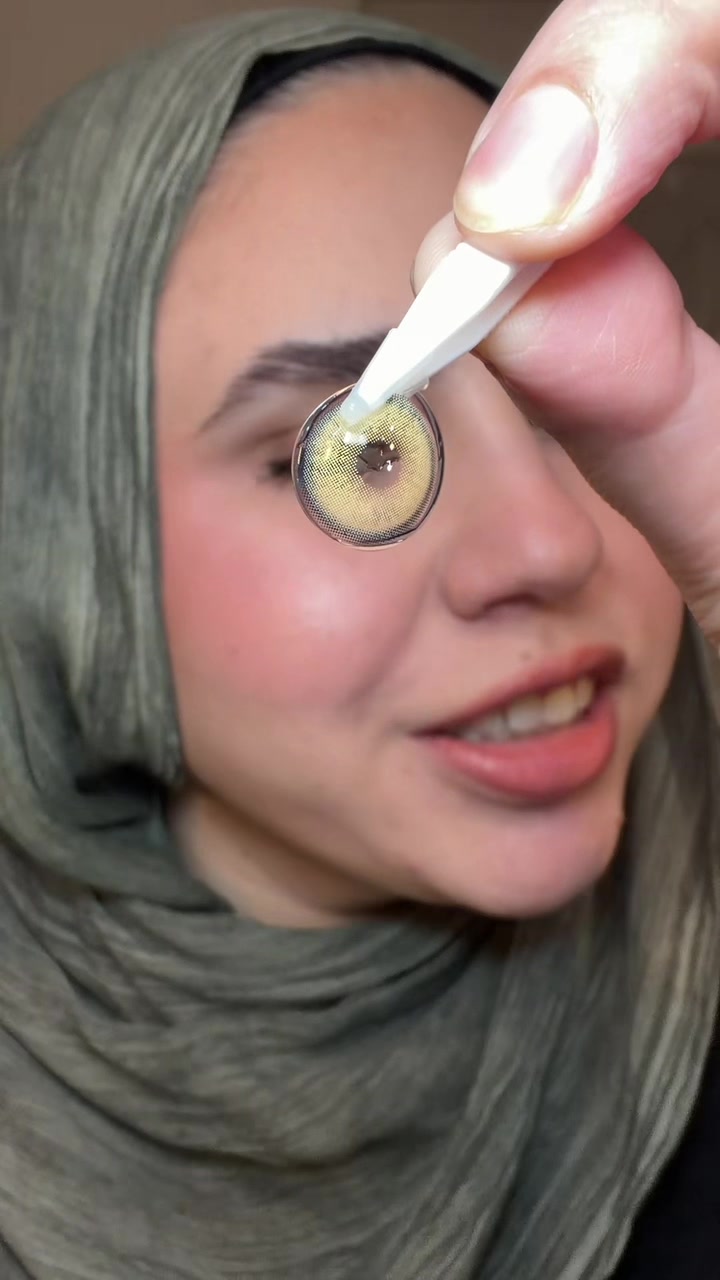 @Lovely_lenses